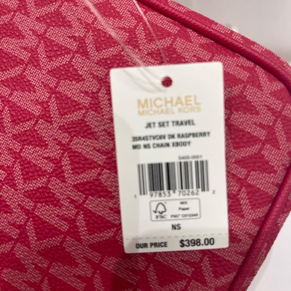 MICHAEL KORS Jet Set Travel Md Signature Logo Crossbody Flight Bag
DK RASPBERRY - Picture 9 of 16